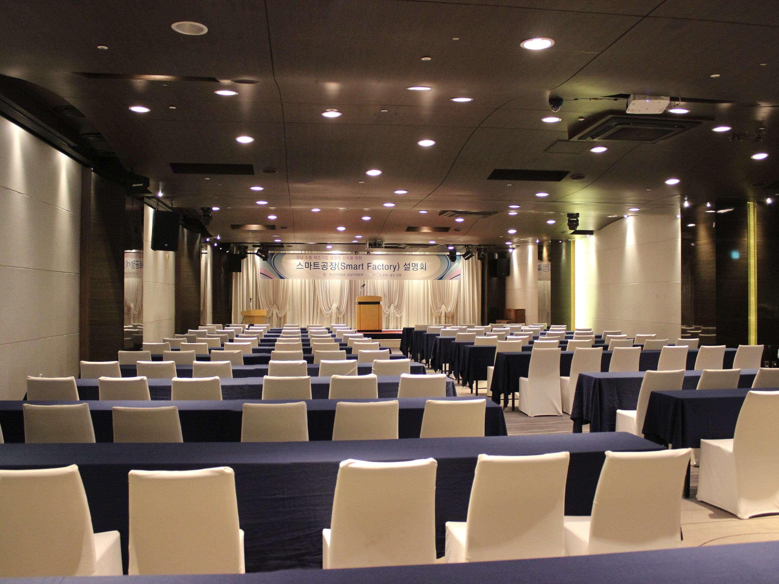 Grand Mercure Ambassador Changwon Eksteriør bilde