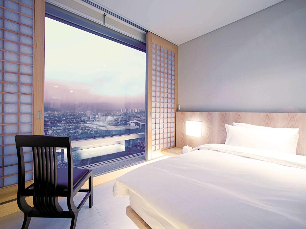 Grand Mercure Ambassador Changwon Eksteriør bilde