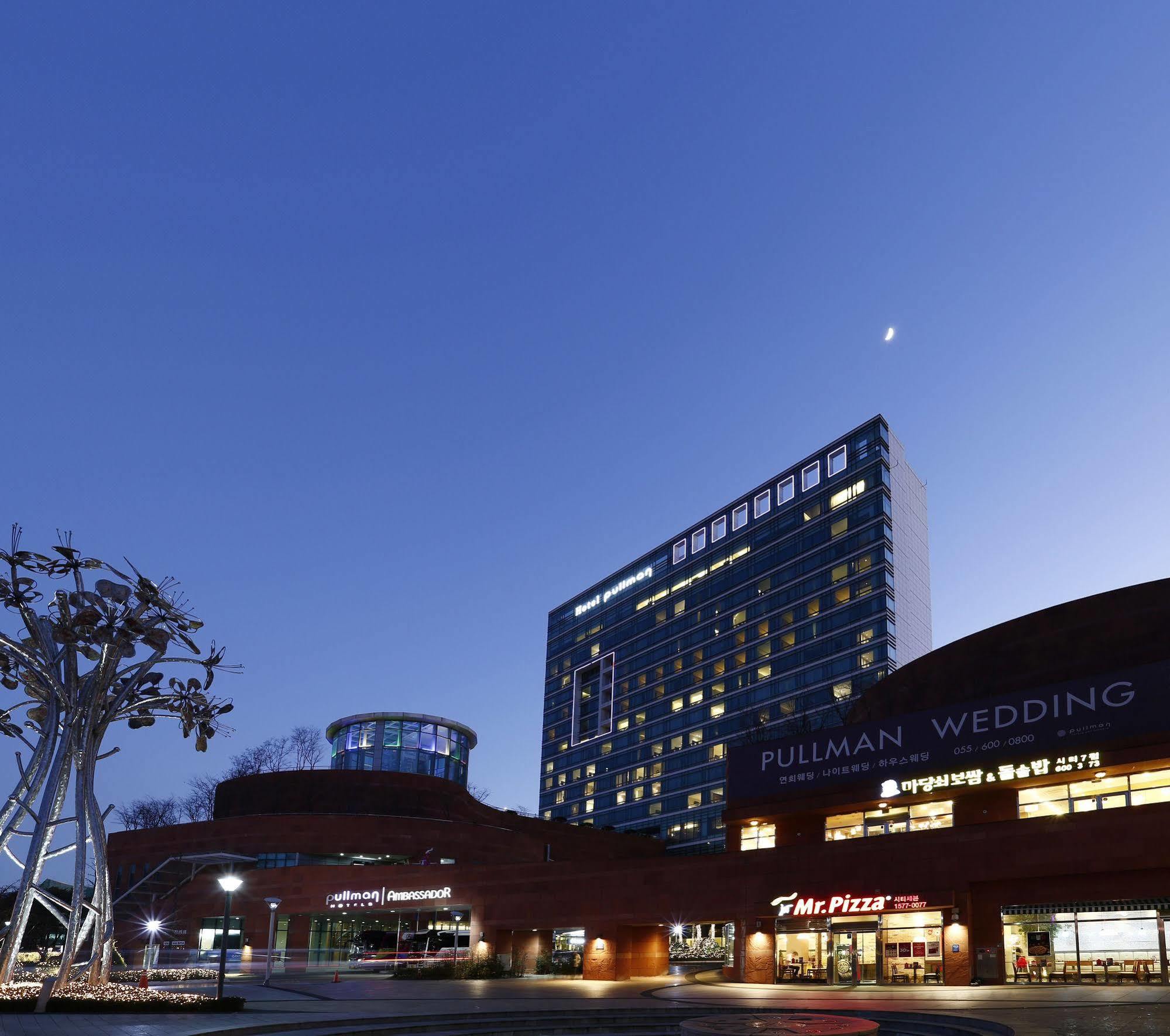Grand Mercure Ambassador Changwon Eksteriør bilde